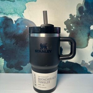 Stanley Black and White Quencher Tumbler